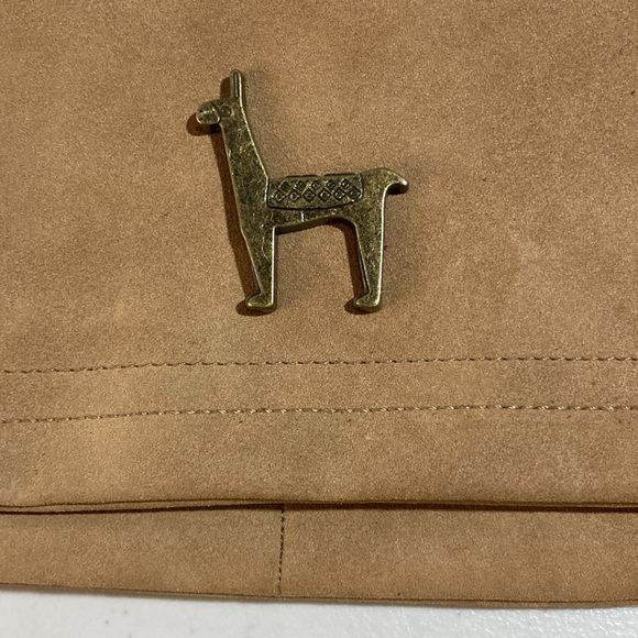 Llama, crossbody, purse, unbranded, chain strap - Picture 4 of 14